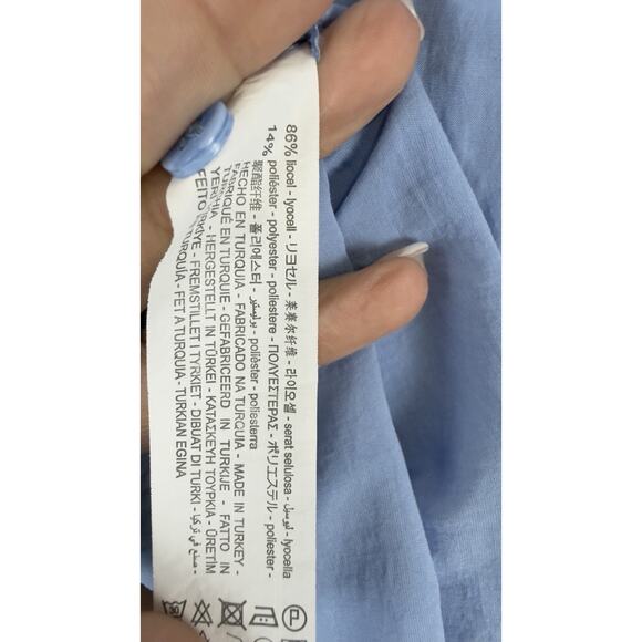 Zara Sleeveless Shirt with Shoulder Pads & Buttons Women’s Blue Size M NWOT - Picture 8 of 11